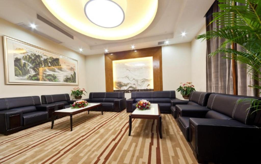 Haili Garden Hotel Guangzhou Exterior photo